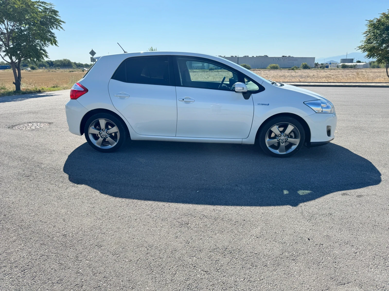 Toyota Auris 94000��. | Mobile.bg � ����������� 3