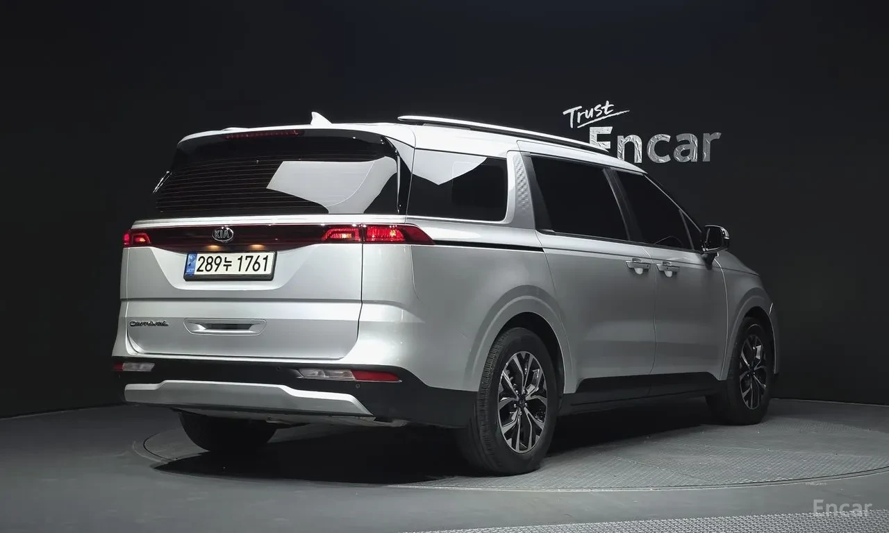 Kia Carnival 3.5* 9 �����* ��������* LANE ASSIST* ������ ����*  | Mobile.bg � ����������� 3