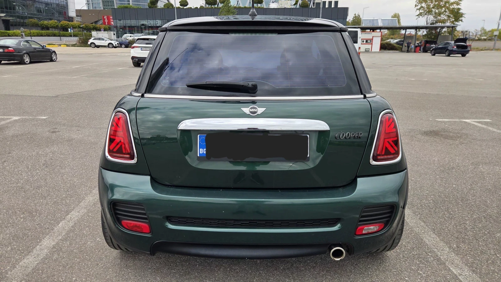 Mini Cooper LCI facelift, снимка 5 - Автомобили и джипове - 56615146
