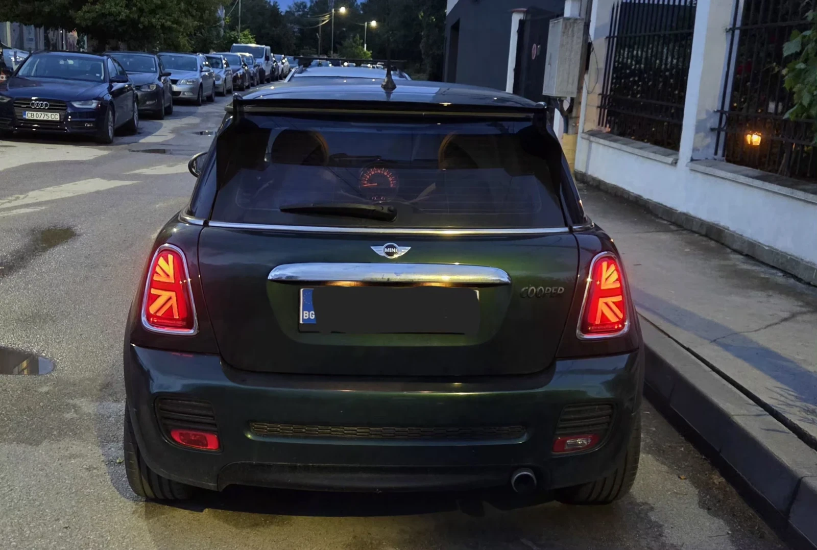 Mini Cooper LCI facelift, снимка 17 - Автомобили и джипове - 56615146