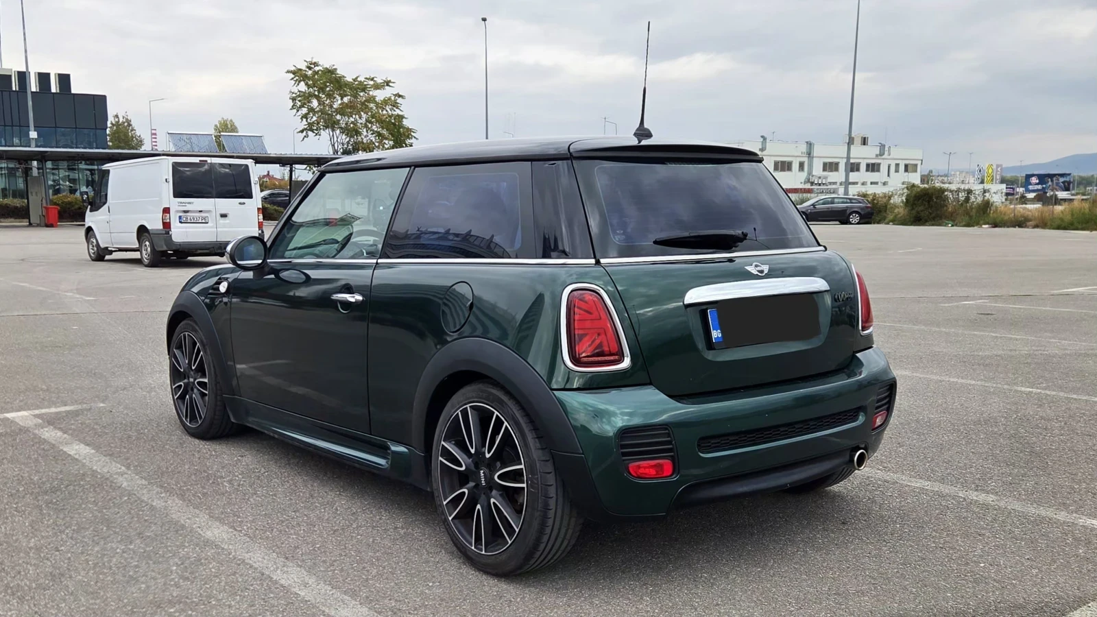 Mini Cooper LCI facelift, снимка 4 - Автомобили и джипове - 56615146