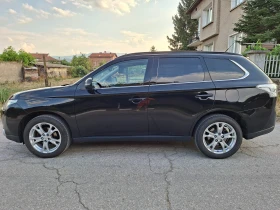 Mitsubishi Outlander 2.2 DI-D 4x4, 7 местна, снимка 2