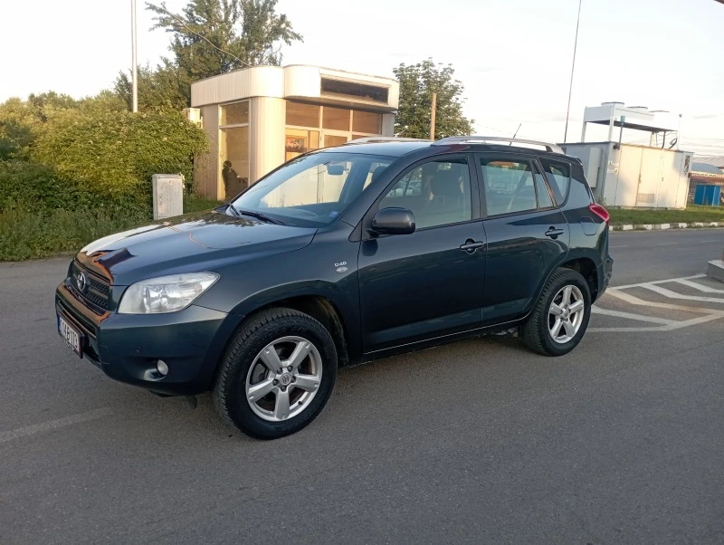 Toyota Rav4 D4D, снимка 2 - Автомобили и джипове - 46110923