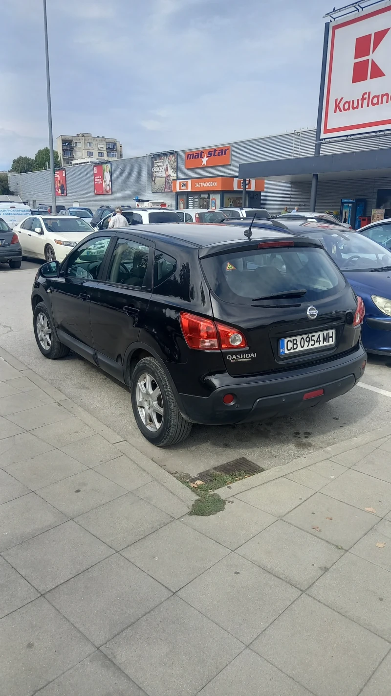 Nissan Qashqai, снимка 6 - Автомобили и джипове - 46986551