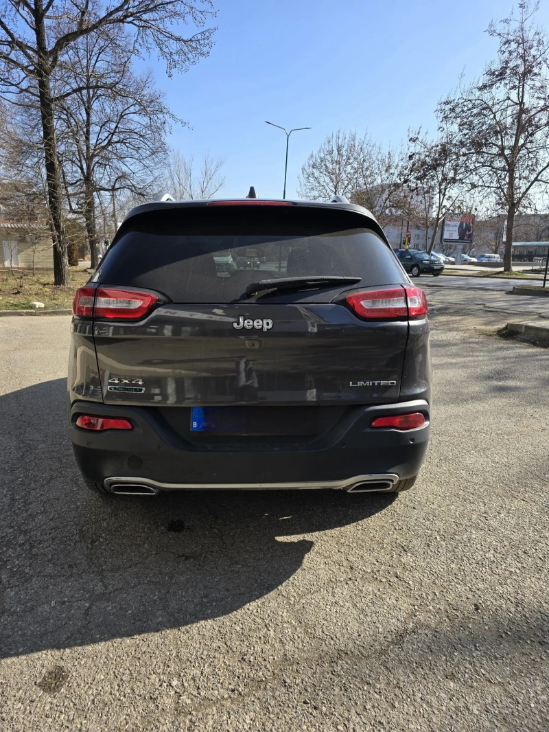 Jeep Cherokee 2.2 Limited, снимка 5 - Автомобили и джипове - 49034094