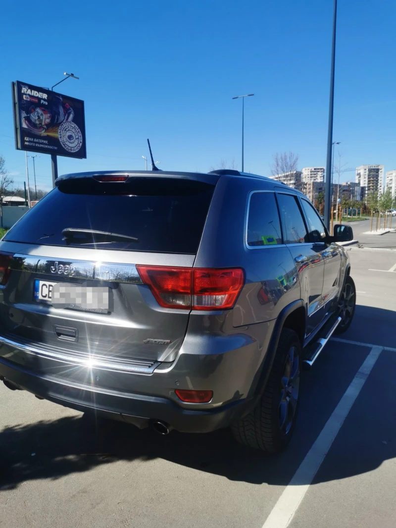 Jeep Grand cherokee 3.0 CRD OVERLAND, снимка 4 - Автомобили и джипове - 49884559