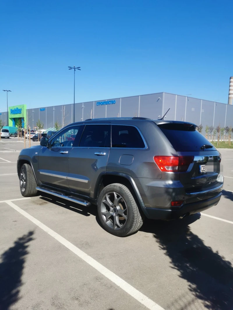 Jeep Grand cherokee 3.0 CRD OVERLAND, снимка 5 - Автомобили и джипове - 49884559