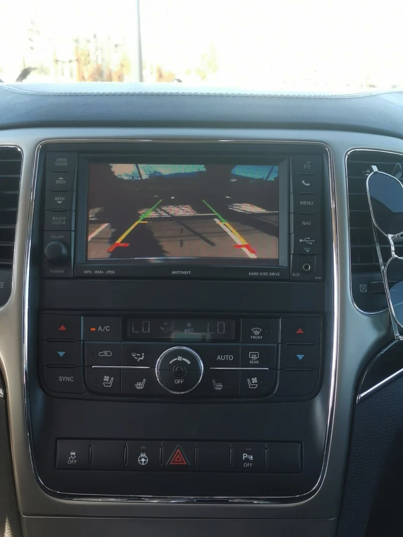 Jeep Grand cherokee 3.0 CRD OVERLAND, снимка 11 - Автомобили и джипове - 49884559