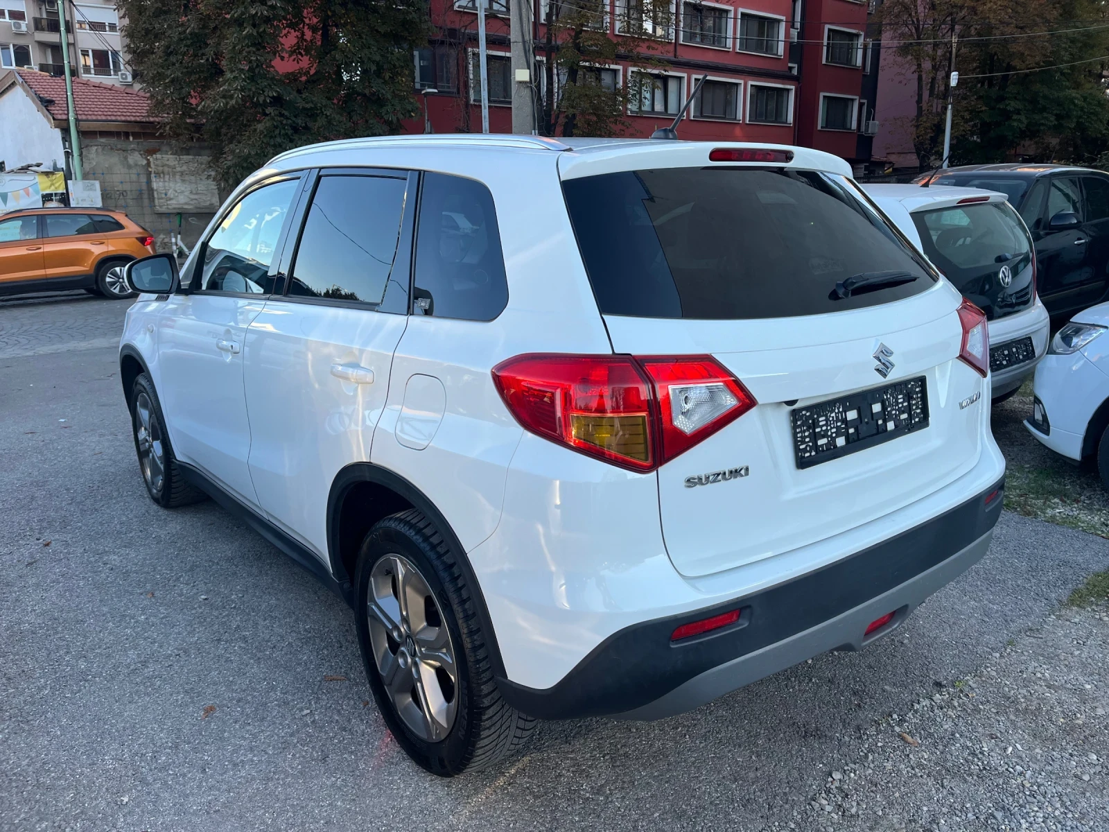 Suzuki Vitara 1.6D - изображение 4