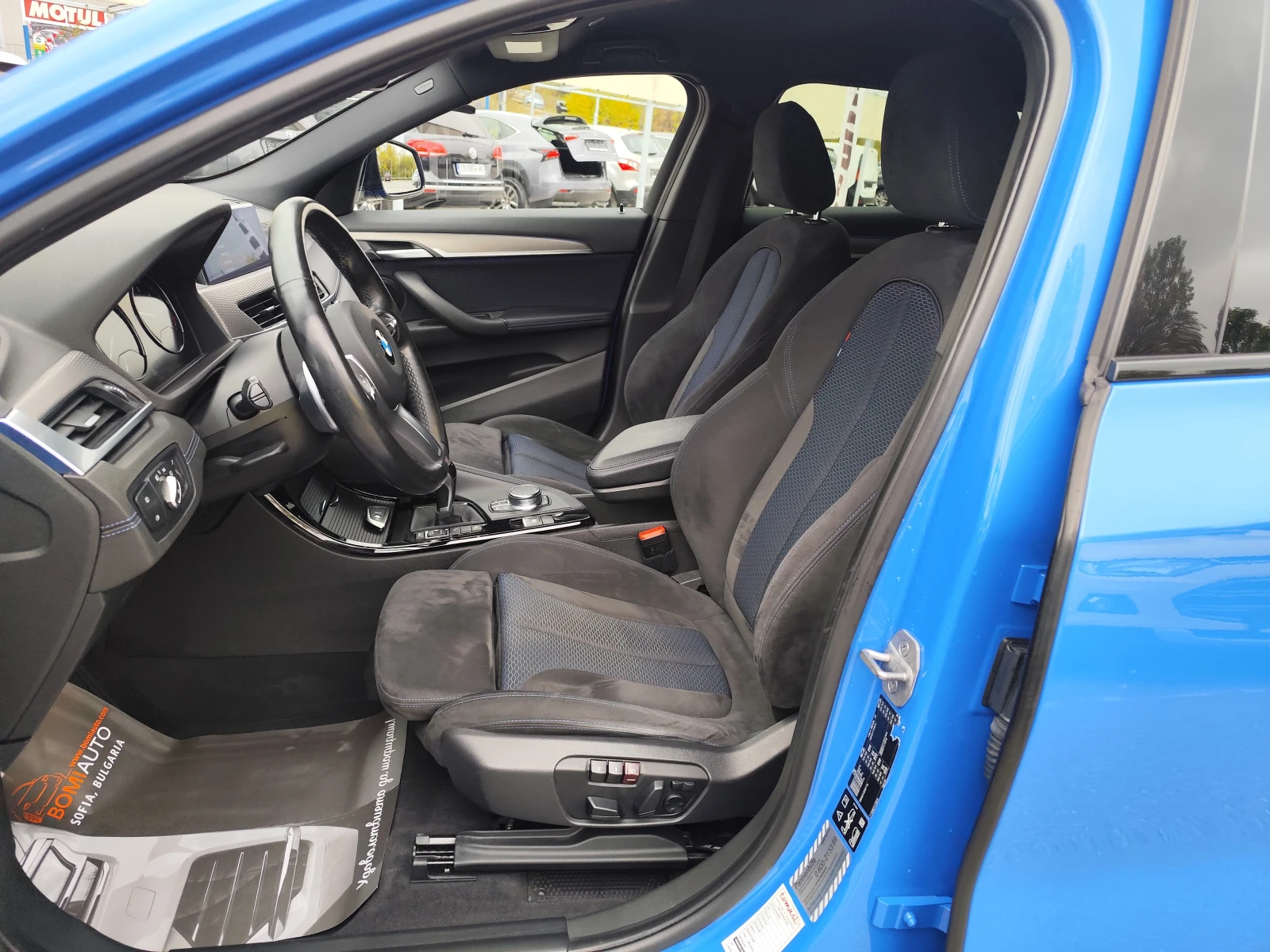 BMW X2 xDrive* 20D* M PAKET* HEAD UP* LED * ПОДГРЕВ* 4Х4 - изображение 6