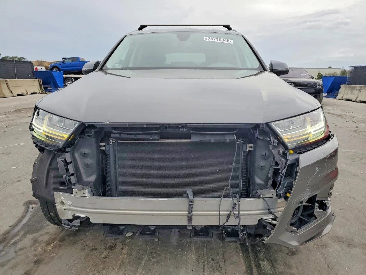 Audi Q7 PREMIUM PLUS, снимка 2 - Автомобили и джипове - 53762902