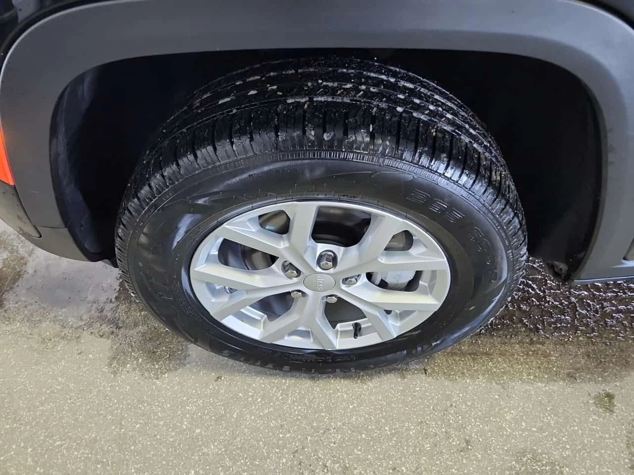 Jeep Grand cherokee LIMITED| ПОДГРЕВИ| CARFAX, снимка 5 - Автомобили и джипове - 54110050