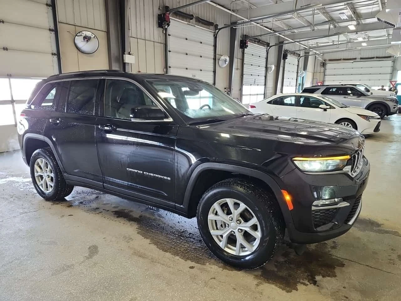 Jeep Grand cherokee LIMITED| ПОДГРЕВИ| CARFAX, снимка 2 - Автомобили и джипове - 54110050