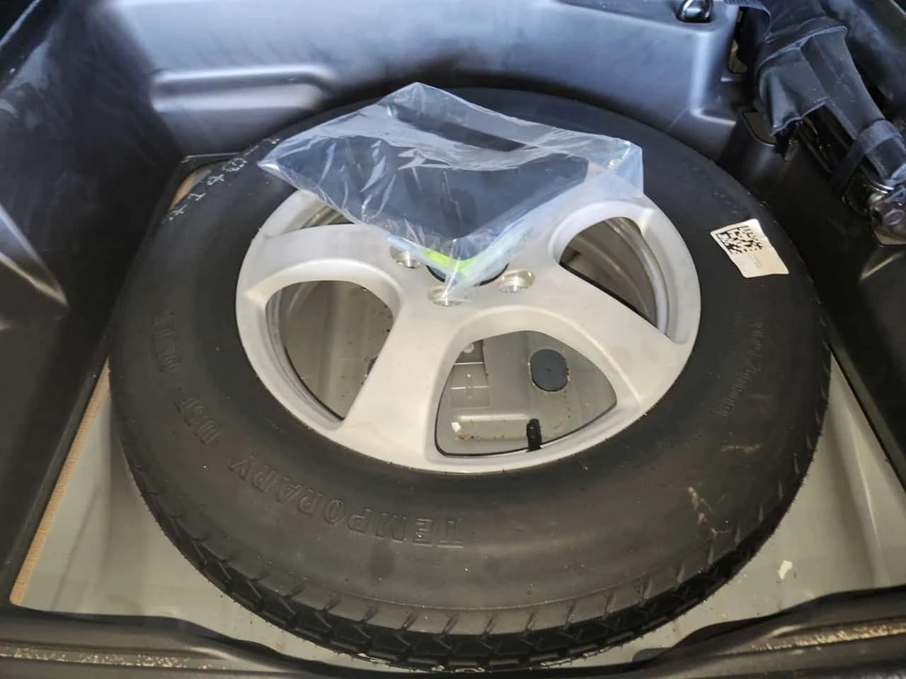 Jeep Grand cherokee LIMITED| ПОДГРЕВИ| CARFAX, снимка 15 - Автомобили и джипове - 54110050