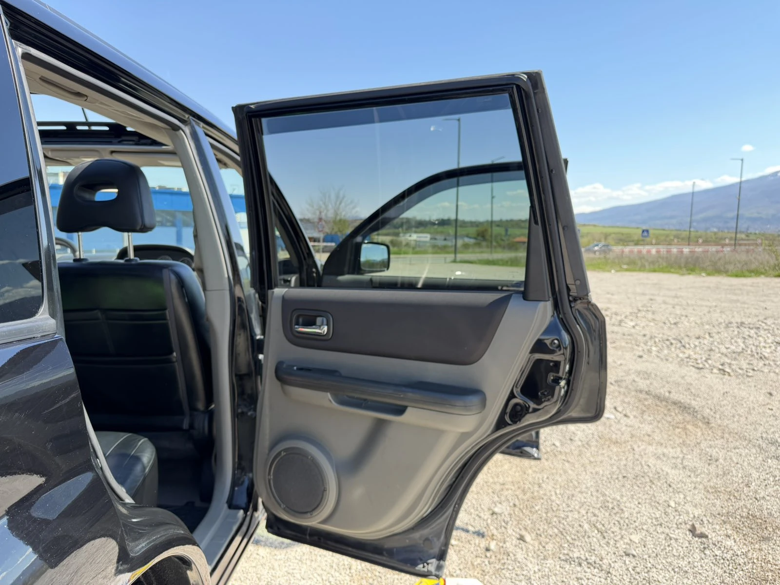 Nissan X-trail, снимка 10 - Автомобили и джипове - 54272402