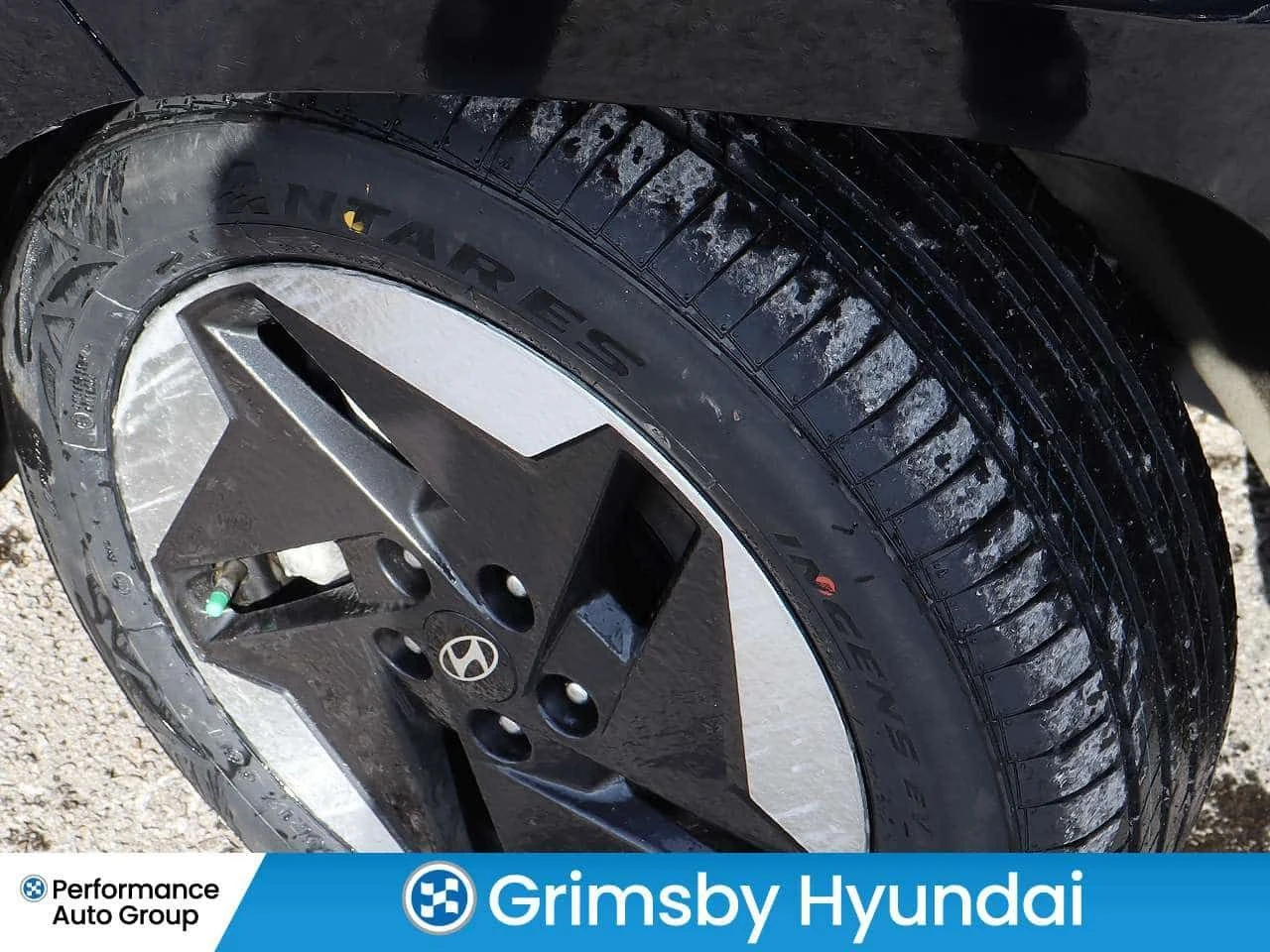 Hyundai Kona Preferred Trend | FWD | Leather | Sunroof  CARFAX, снимка 9 - Автомобили и джипове - 54962493