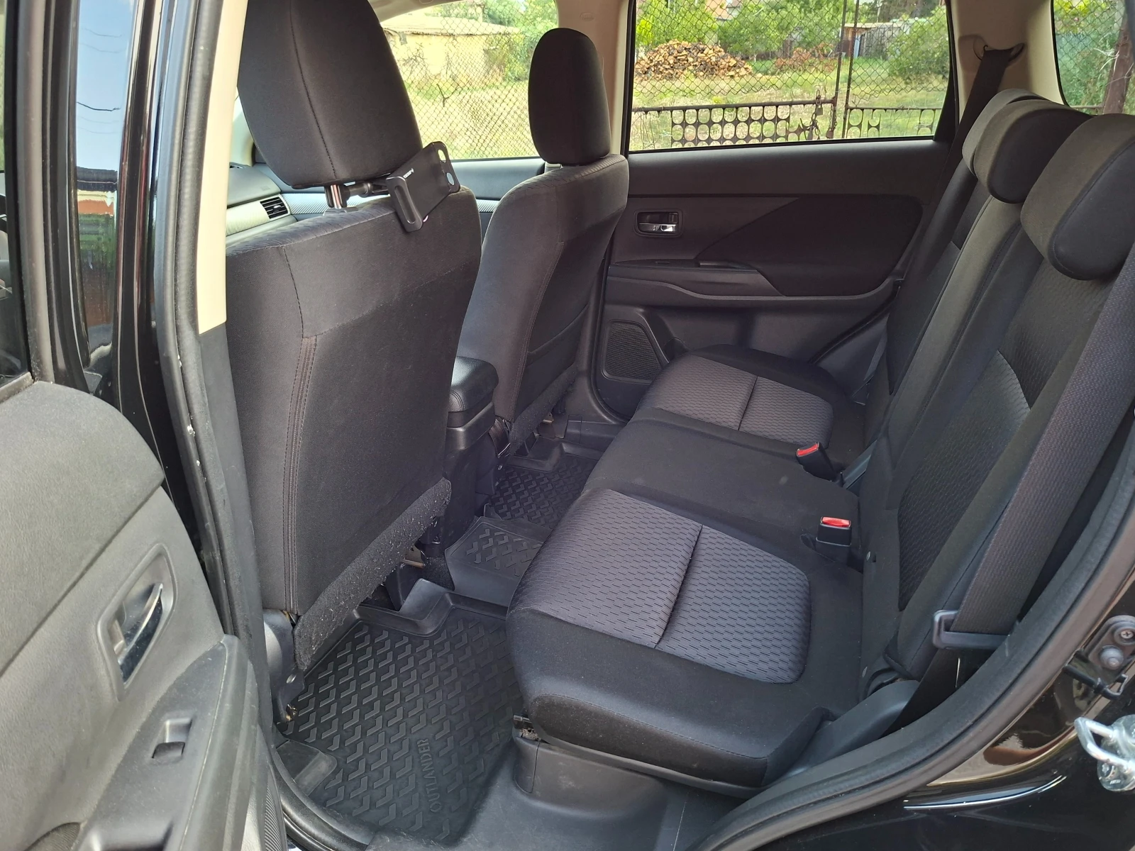 Mitsubishi Outlander 2.2 DI-D 4x4, 7 местна, снимка 9 - Автомобили и джипове - 55616995