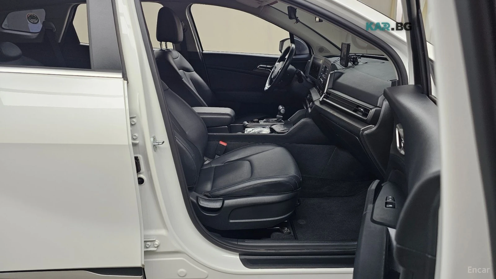 Kia Sportage TRENDY* 2.0D* 4x4* ПОДГРЕВ* KEYLESS* , снимка 9 - Автомобили и джипове - 55898444