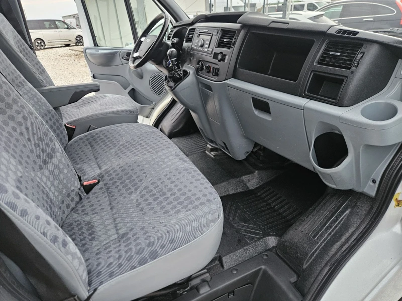 Ford Transit Хладилен, Климатик, снимка 12 - Бусове и автобуси - 48241223