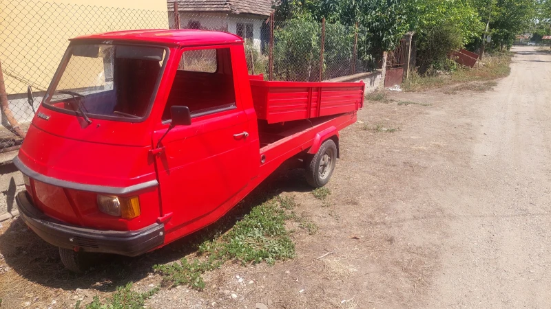 Piaggio B Триколка самосвална