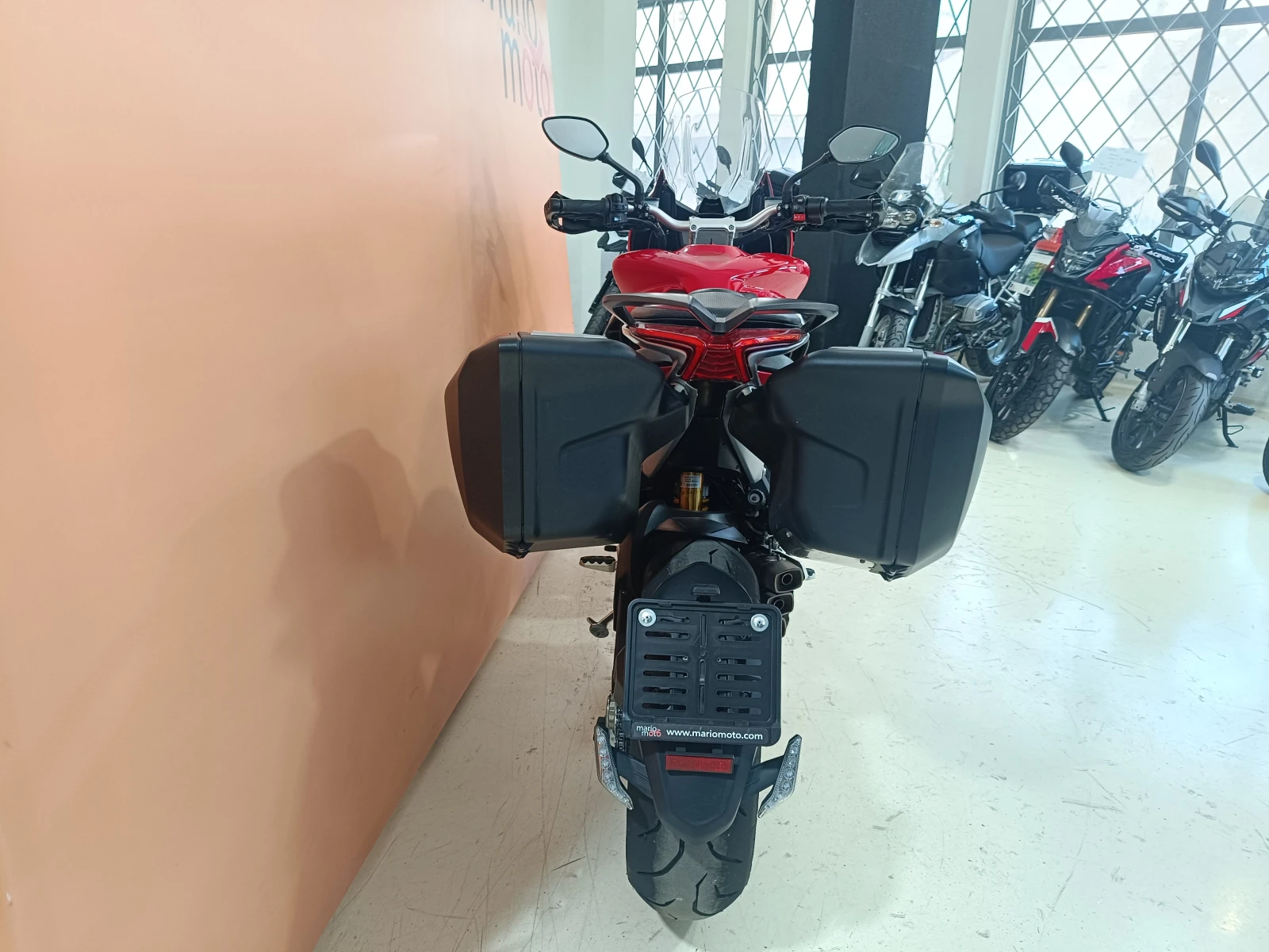 MV Agusta 800 TURISMO VELOCE LUSSO - изображение 4