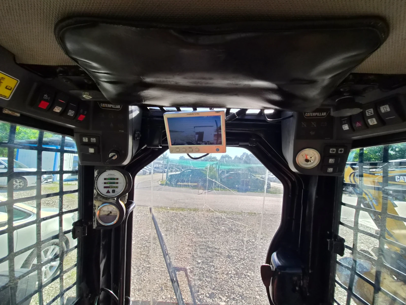 ���� ����� �������� Cat 259 B/4.2�/�����/������/����.����������/�������� | Mobile.bg � ����������� 12