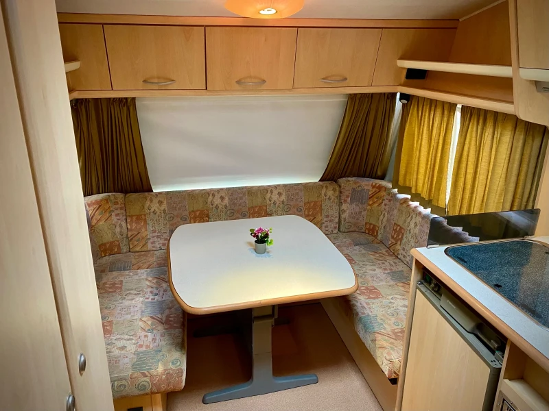 Каравана Chateau Lunar Chateau 470, снимка 7 - Каравани и кемпери - 53011008