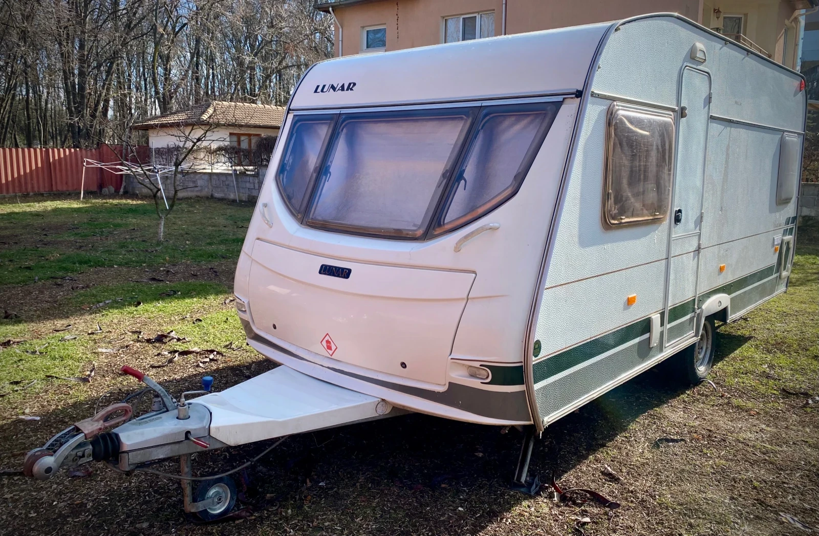 �������� Chateau Lunar Chateau 470 | Mobile.bg � ����������� 1