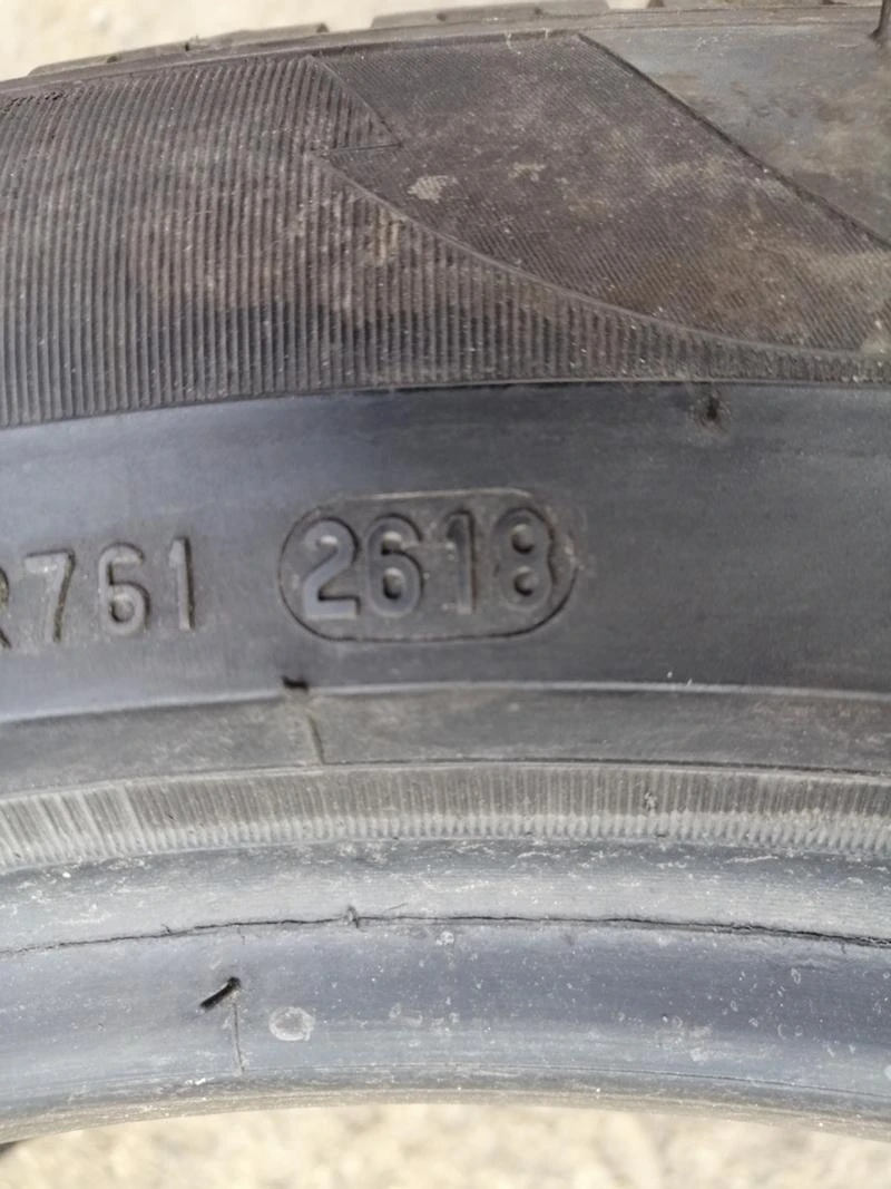 Гуми Зимни 225/55R19, снимка 5 - Гуми и джанти - 34278446