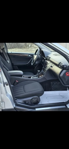Mercedes-Benz C 220, снимка 7