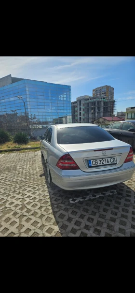 Mercedes-Benz C 220, снимка 3