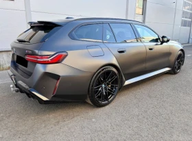 BMW M5 Hybrid Touring 70km Electric Range, снимка 4