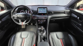 Hyundai Veloster  Sport 1.6 Turbo* ПОДГРЕВ ВОЛАН* hellascars.bg, снимка 7