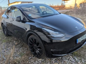 Tesla Model Y performance 1