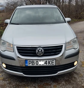VW Touran 1.9 105 коня 7 местен, снимка 2