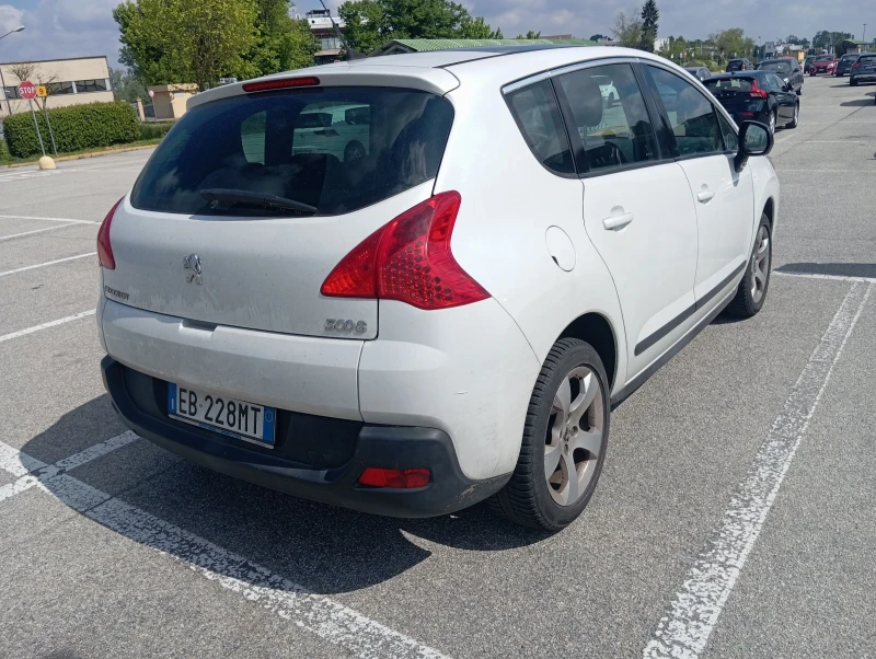 Peugeot 3008 1.6 панорама , снимка 12 - Автомобили и джипове - 47193266