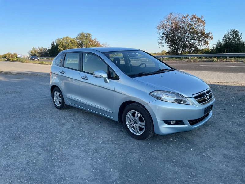 Honda Fr-v 1.8 AUT. ШВЕЙЦАРИЯ, снимка 4 - Автомобили и джипове - 47638548