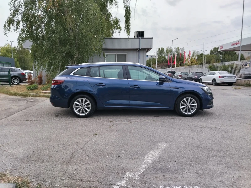 Renault Megane 1.5DCI/ КОМБИ /NAV , снимка 7 - Автомобили и джипове - 48050352