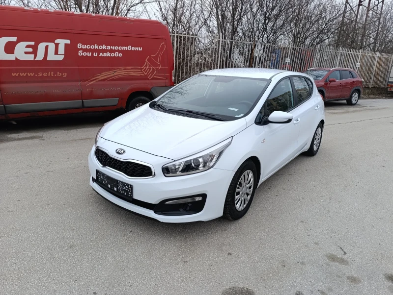 Kia Ceed, снимка 2 - Автомобили и джипове - 49323759