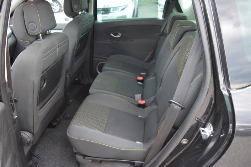 Renault Scenic 1.9dci-KLIMA, снимка 11 - Автомобили и джипове - 50258868