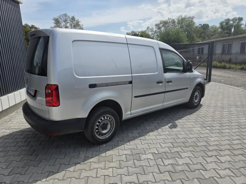 VW Caddy Maxi 2.0 TDI, снимка 6 - Автомобили и джипове - 50959918
