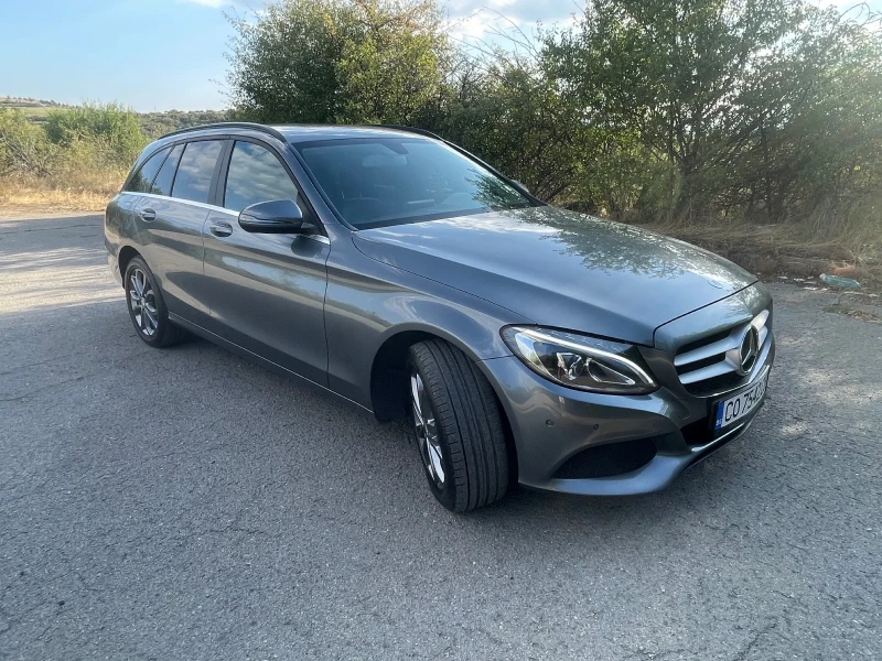 Mercedes-Benz C 220, снимка 3 - Автомобили и джипове - 52637941