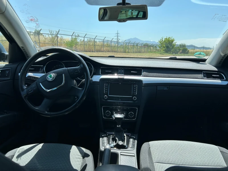Skoda Superb DSG, снимка 10 - Автомобили и джипове - 52676639