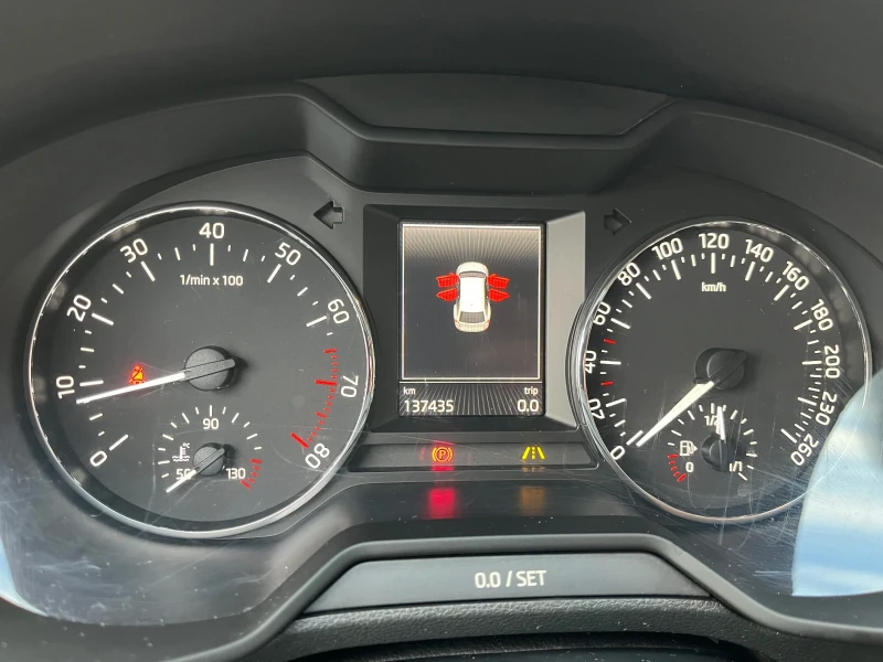 Skoda Octavia 1.8T / 180HP / 137000км., снимка 9 - Автомобили и джипове - 52634378