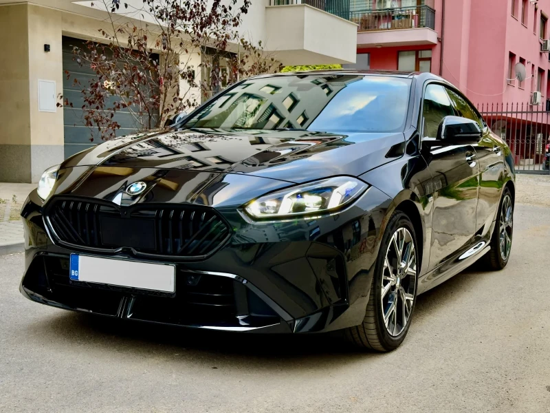 BMW 120 220GranCoupe* 360* Massage* Harman Kardon* Гаранци, снимка 2 - Автомобили и джипове - 52699318