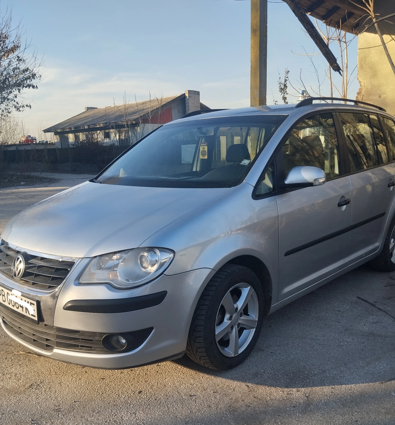 VW Touran 1.9 105 коня 7 местен, снимка 1