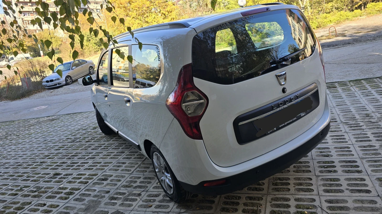 Dacia Lodgy 1.6 ГАЗ + ПОДАРЪК - изображение 3