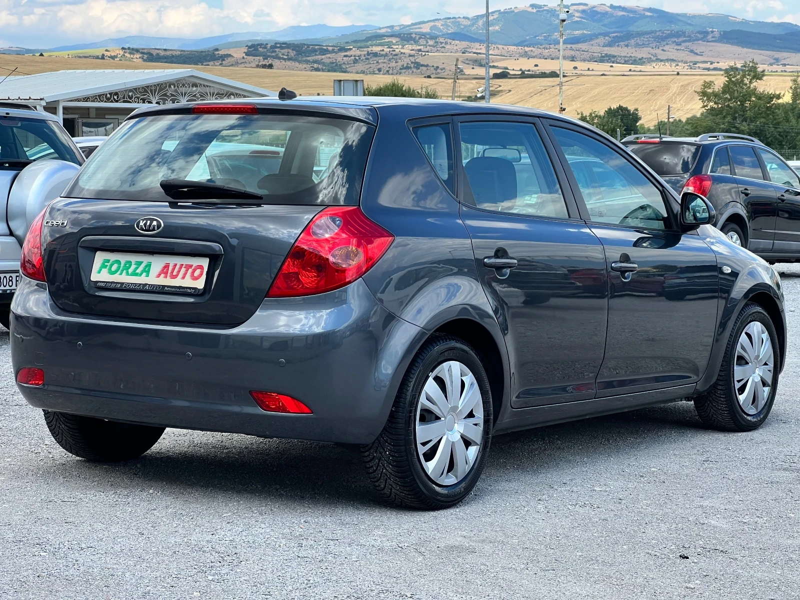 Kia Ceed 1.6i - изображение 4