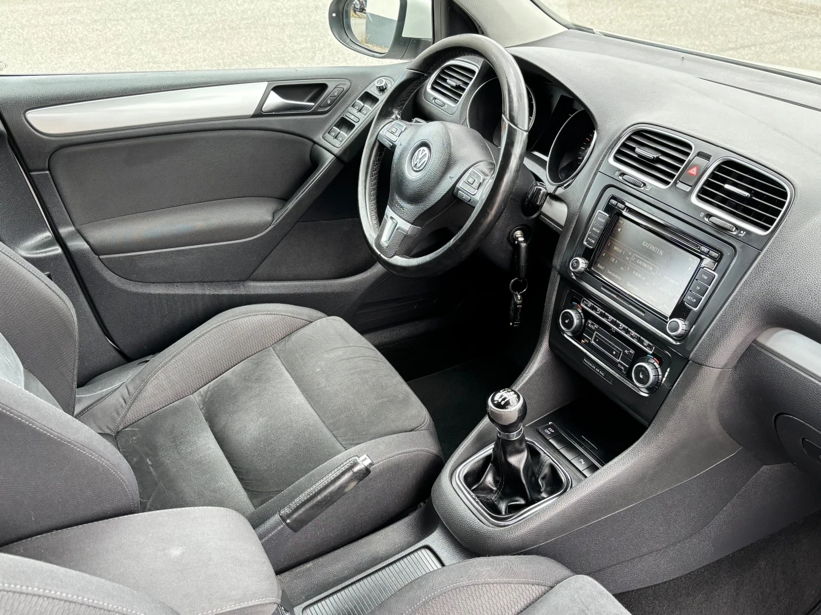 VW Golf  - изображение 10