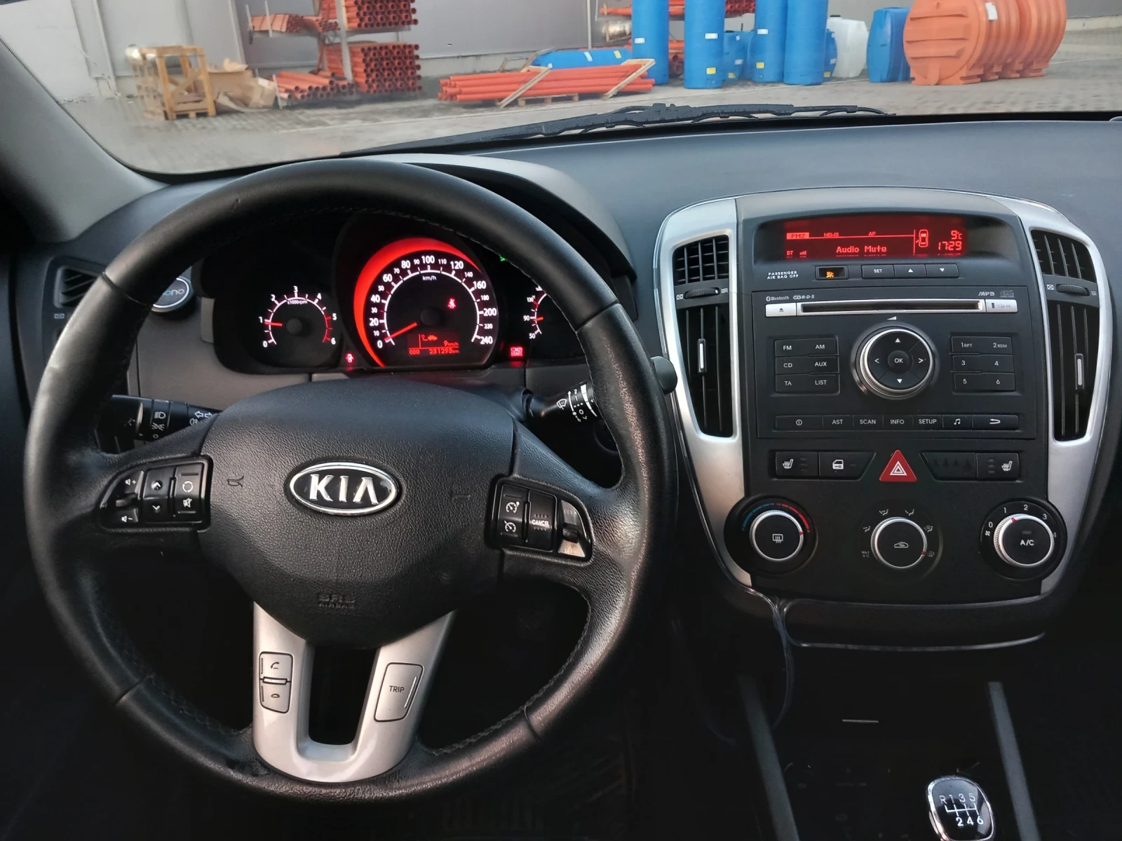 Kia Ceed | Mobile.bg � ����������� 8